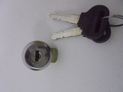 LAL Fuel Tank Lock Assembly Mahindra Marshal W/Key 