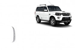 Alpine Premium Quality Quarter Glass (Chrome) Scorpio Type 3 2009 Onwards