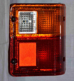 Autogold Tail Light Lamp Assembly Armada Right 