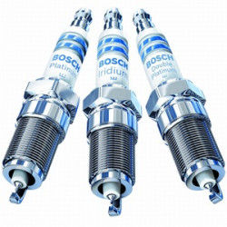 BOSCH 0241229980EHG Spark Plug Maruti 800 / Van / Esteem / Ambassador / Zen (Set of 3) 