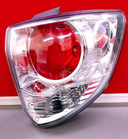 Latest Tail Light Lamp Assembly Fortuner Type 1 / Type 2 Chrome Finish Right