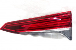 Latest Tail Light Lamp Assembly Fortuner Type 3 (Dicky Blazer) LED Left