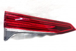 Latest Tail Light Lamp Assembly Fortuner Type 3 (Dicky Blazer) LED Right